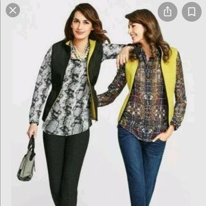 CAbi Travel reversible Vest #927
